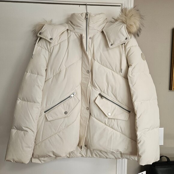 Andrew Marc Daphne Faux Fur Chevron Quilted Down Jacket: Size L - Picture 2 of 7